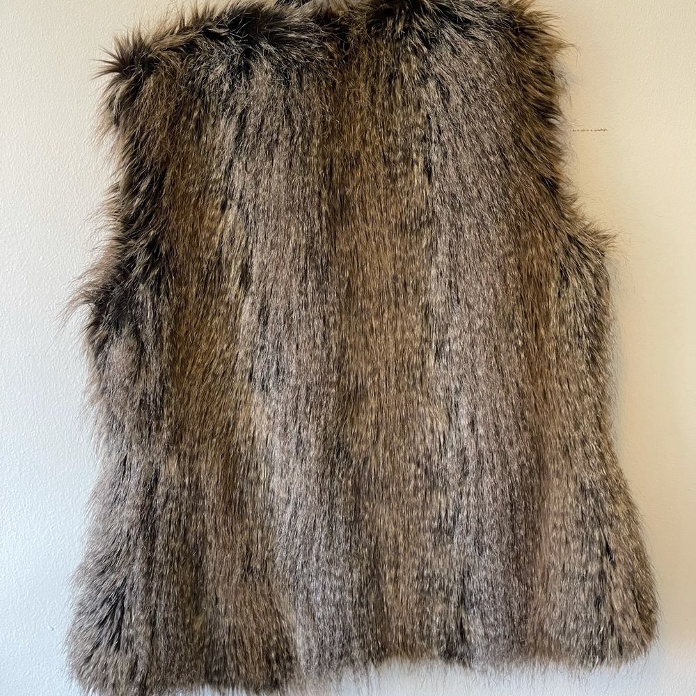 Coziest Vest! - image 2